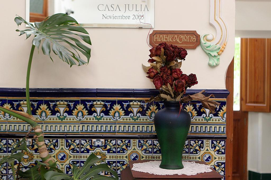 Hotel Restaurante Casa Julia 파센트 외부 사진